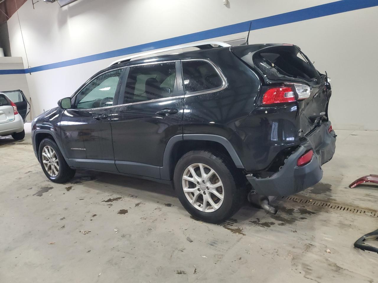 2017 Jeep Grand Cherokee VIN 1C4PJMCS2HD228747 Copart auction photo, rear end / undercarriage damage thumbnail 2