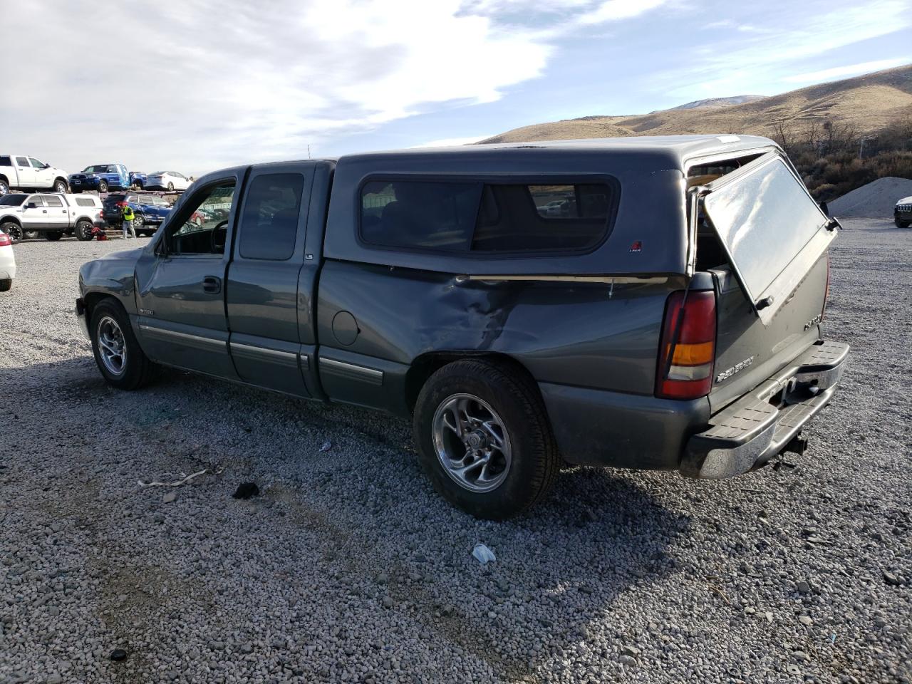 2001 Chevrolet Silverado VIN 2GCEC19T511271707 Copart auction photo, all over damage thumbnail 2