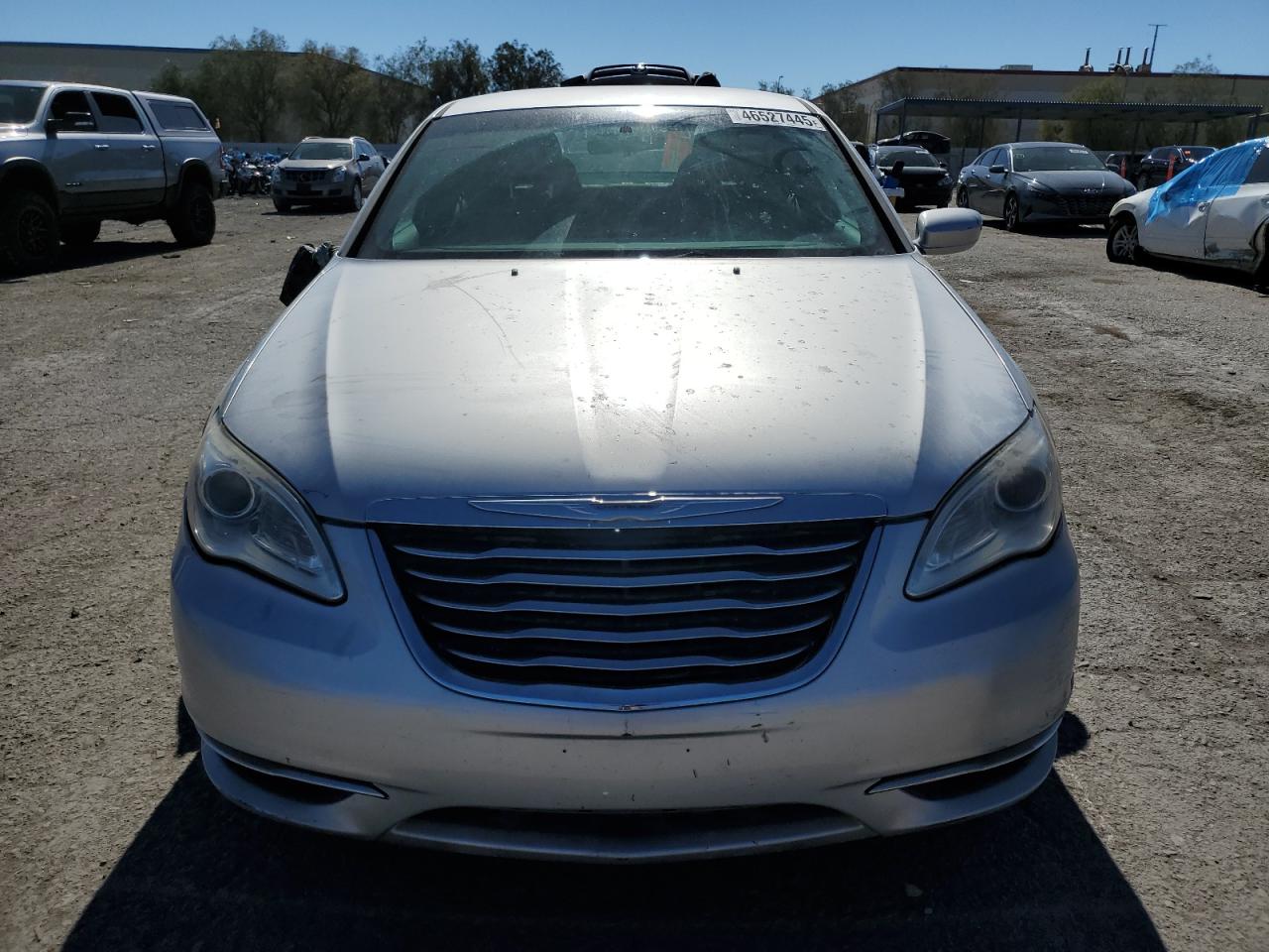 2012 Chrysler 200 VIN 1C3CCBAB2CN134200 Copart auction photo, rear end / front end damage thumbnail 5