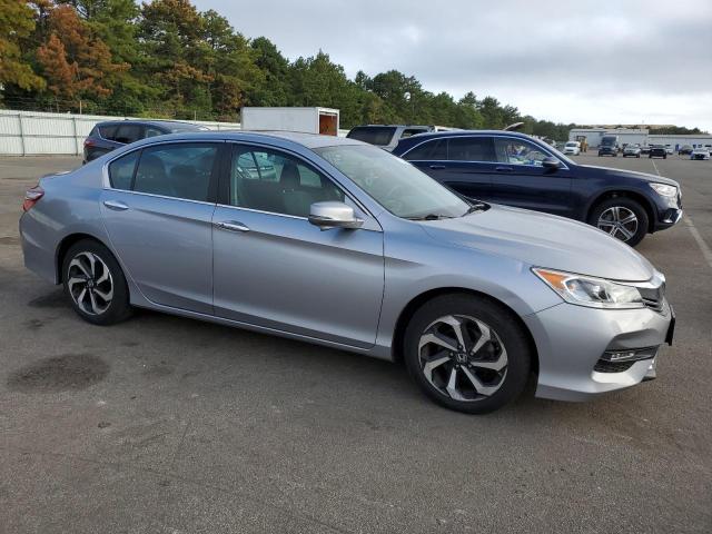 2016 Honda Accord VIN 1HGCR2F70GA210428 Copart auction photo, water/flood damage thumbnail 4