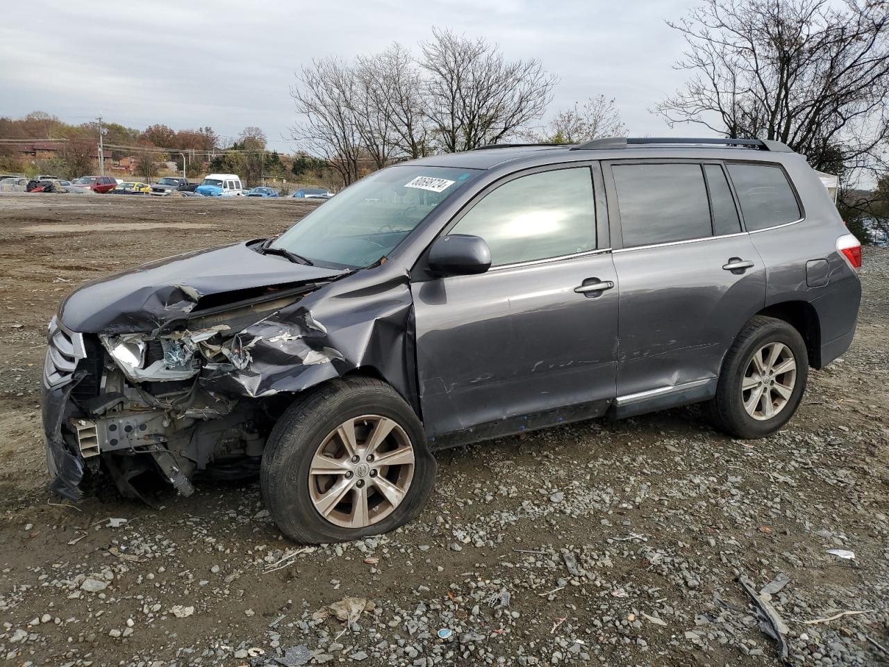 2011 Toyota Highlander VIN 5TDBK3EH2BS052636