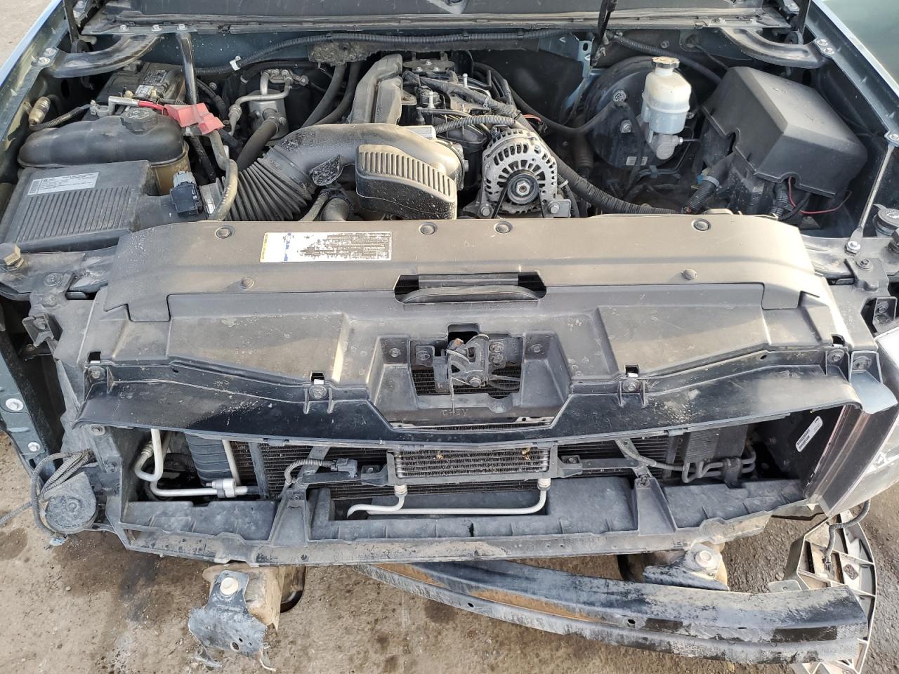 2010 Chevrolet Avalanche VIN 3GNNCFE0XAG224812 Copart auction photo, front end damage thumbnail 11