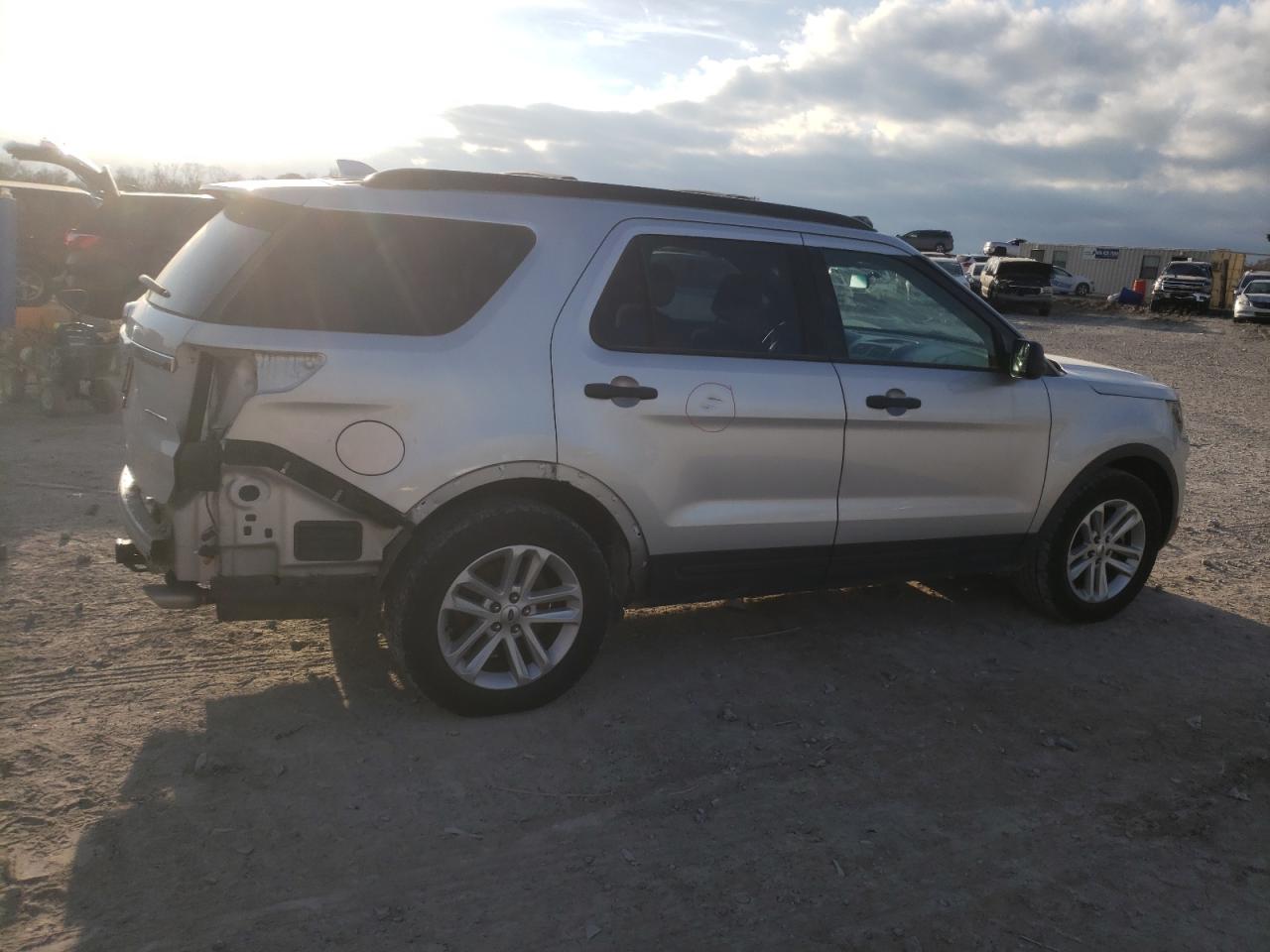 2016 Ford Explorer VIN 1FM5K7B81GGB01511 Copart auction photo, rear end damage thumbnail 3