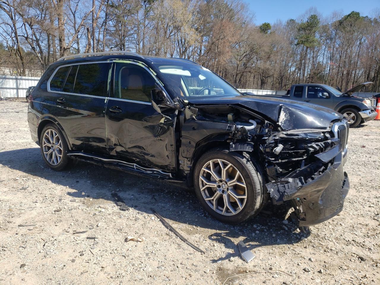 2023 BMW X7 VIN 5UX23EM09P9P78597 Copart auction photo, side / front end damage thumbnail 4