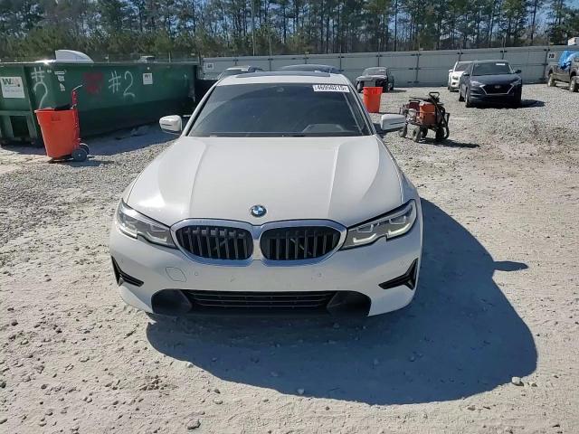 2020 BMW 3er VIN 3MW5R1J0XL8B11310 Copart auction photo, side / minor dent/scratches damage thumbnail 10
