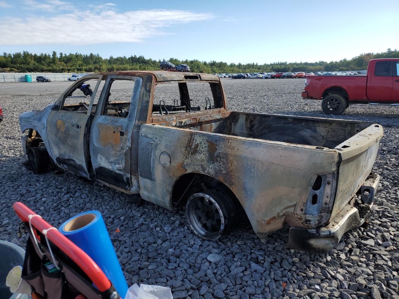 2015 RAM 1500 VIN 1C6RR7GG6FS664669 Copart auction photo, burn damage thumbnail 2