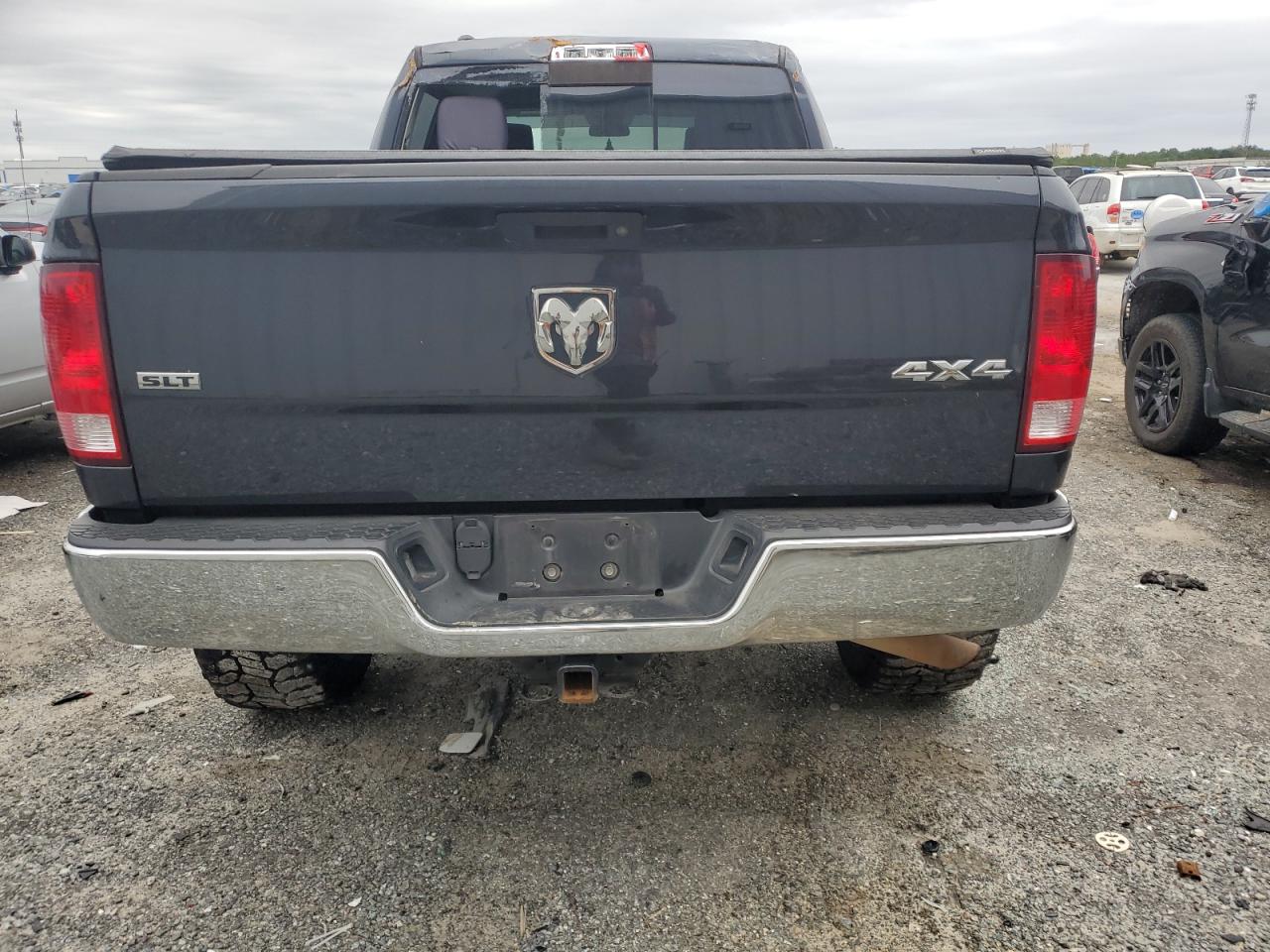 2017 RAM 1500 VIN 1C6RR7TT0HS677553 Copart auction photo, top/roof damage thumbnail 6