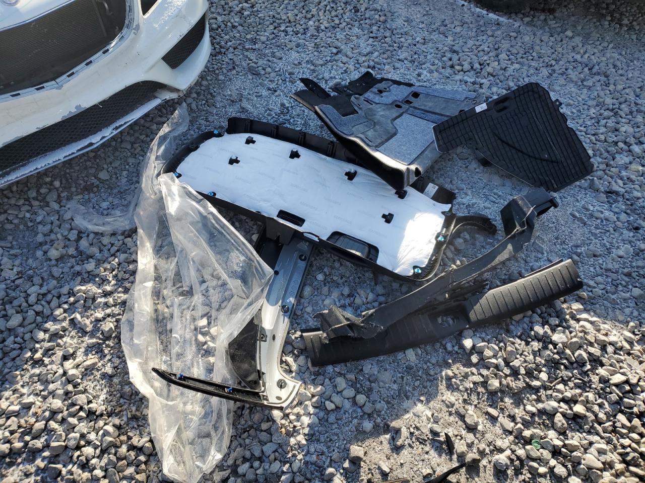 2024 KIA Sorento VIN 5XYRL4JC2RG303562 Copart auction photo, rear end / minor dent/scratches damage thumbnail 13
