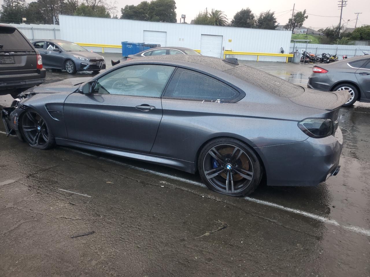 2015 BMW M4 VIN WBS3R9C50FK330225 Copart auction photo, front end damage thumbnail 2