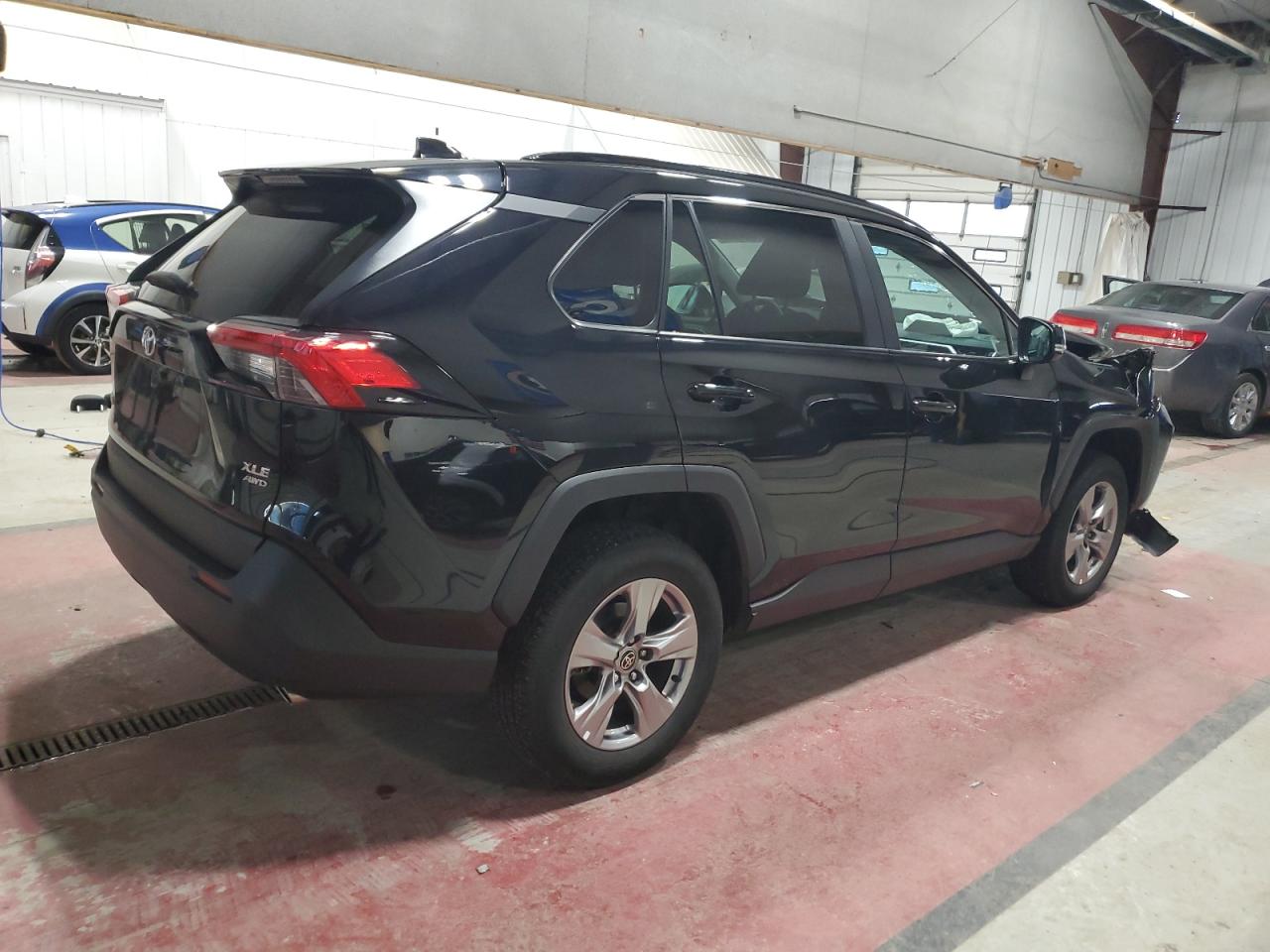 2023 Toyota RAV 4 VIN 2T3P1RFV8PC360627 Copart auction photo, front end damage thumbnail 3