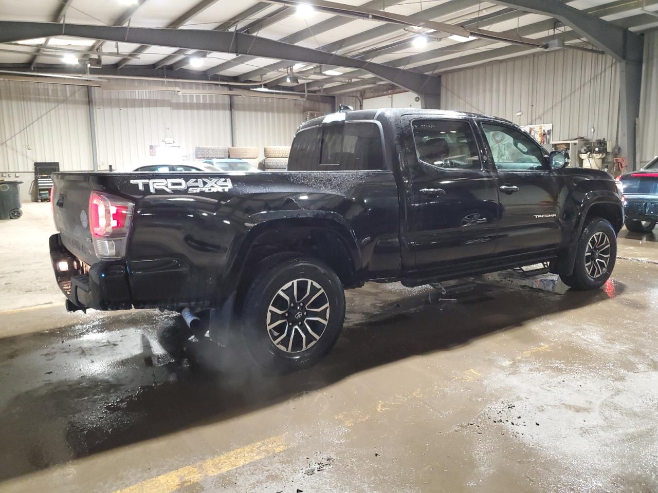 2021 Toyota Tacoma VIN 3TYDZ5BN4MT000796 Copart auction photo, side damage thumbnail 3