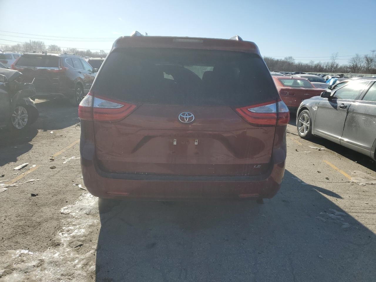 2016 Toyota Sienna VIN 5TDKK3DC6GS699456 Copart auction photo, front end damage thumbnail 6