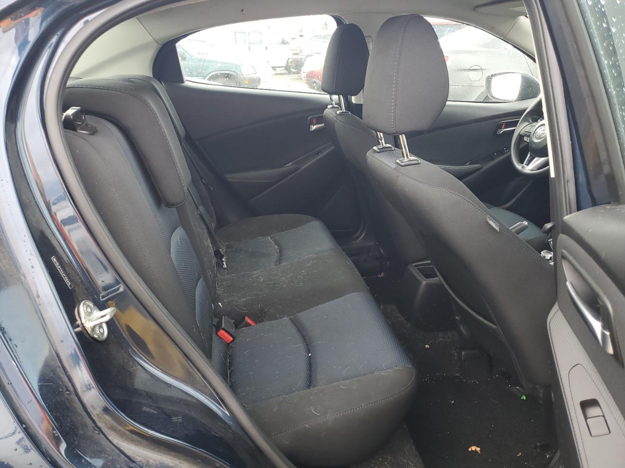 2018 Toyota Yaris VIN 3MYDLBYV2JY312415 Copart auction photo, rear end / minor dent/scratches damage thumbnail 10