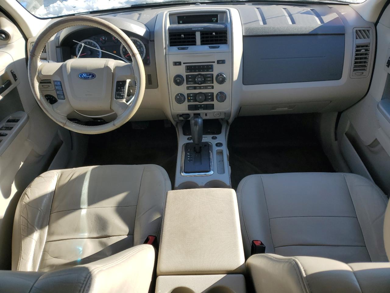 2010 Ford Escape VIN 1FMCU9DG2AKC67929 Copart auction photo, front end damage thumbnail 8