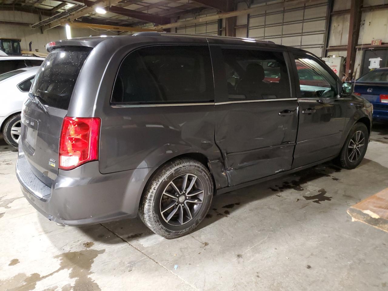 2017 Dodge Caravan VIN 2C4RDGCG3HR617486 Copart auction photo, rear end / minor dent/scratches damage thumbnail 3