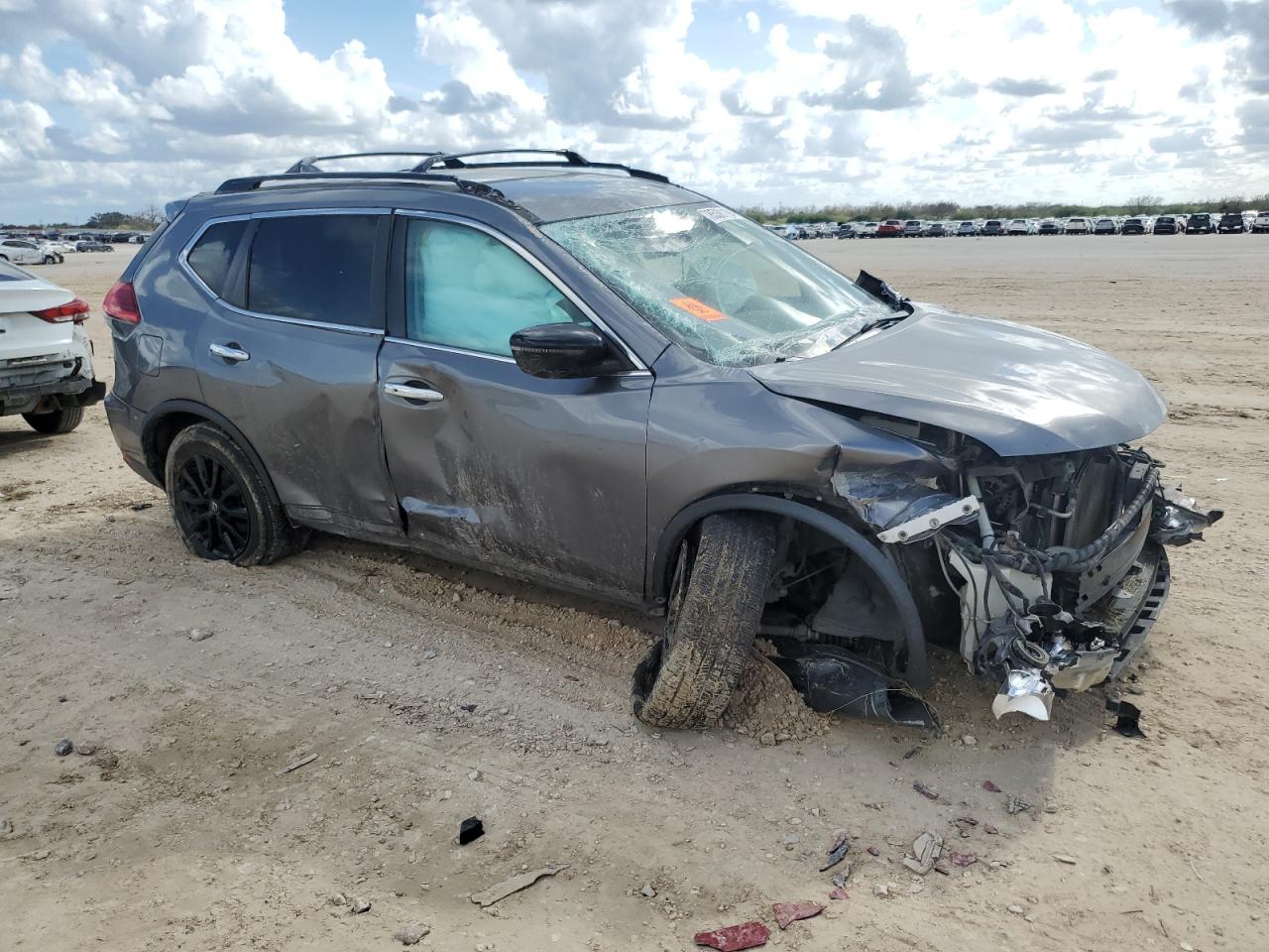 2017 Nissan Rogue VIN 5N1AT2MT8HC810915 Copart auction photo, all over / undercarriage damage thumbnail 4