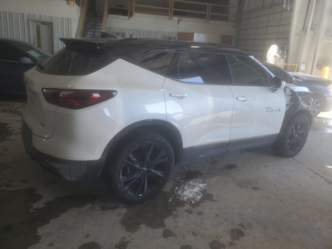 2022 Chevrolet Blazer VIN 3GNKBERS1NS151036 Copart auction photo, front end damage thumbnail 3