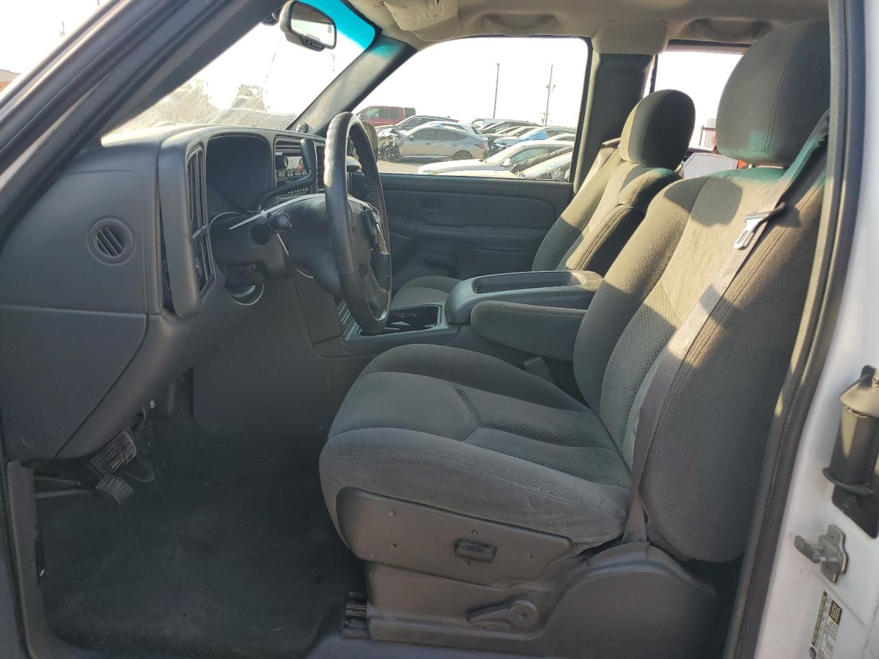 2005 Chevrolet Silverado VIN 1GCEC19Z35Z220241 Copart auction photo, all over damage thumbnail 7
