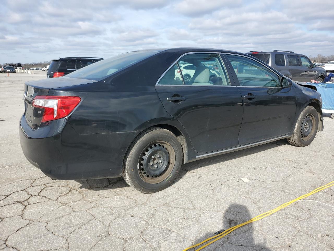 2014 Toyota Camry VIN 4T1BF1FK9EU409938 Copart auction photo, front end / side damage thumbnail 3