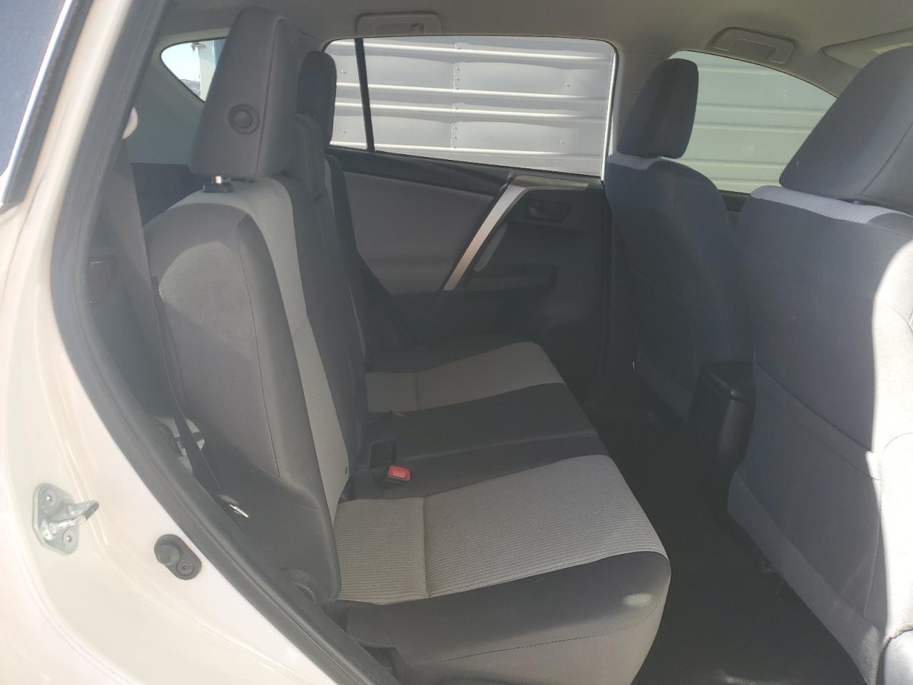 2015 Toyota RAV 4 VIN JTMZFREV9FD063002 Copart auction photo, rear end damage thumbnail 10