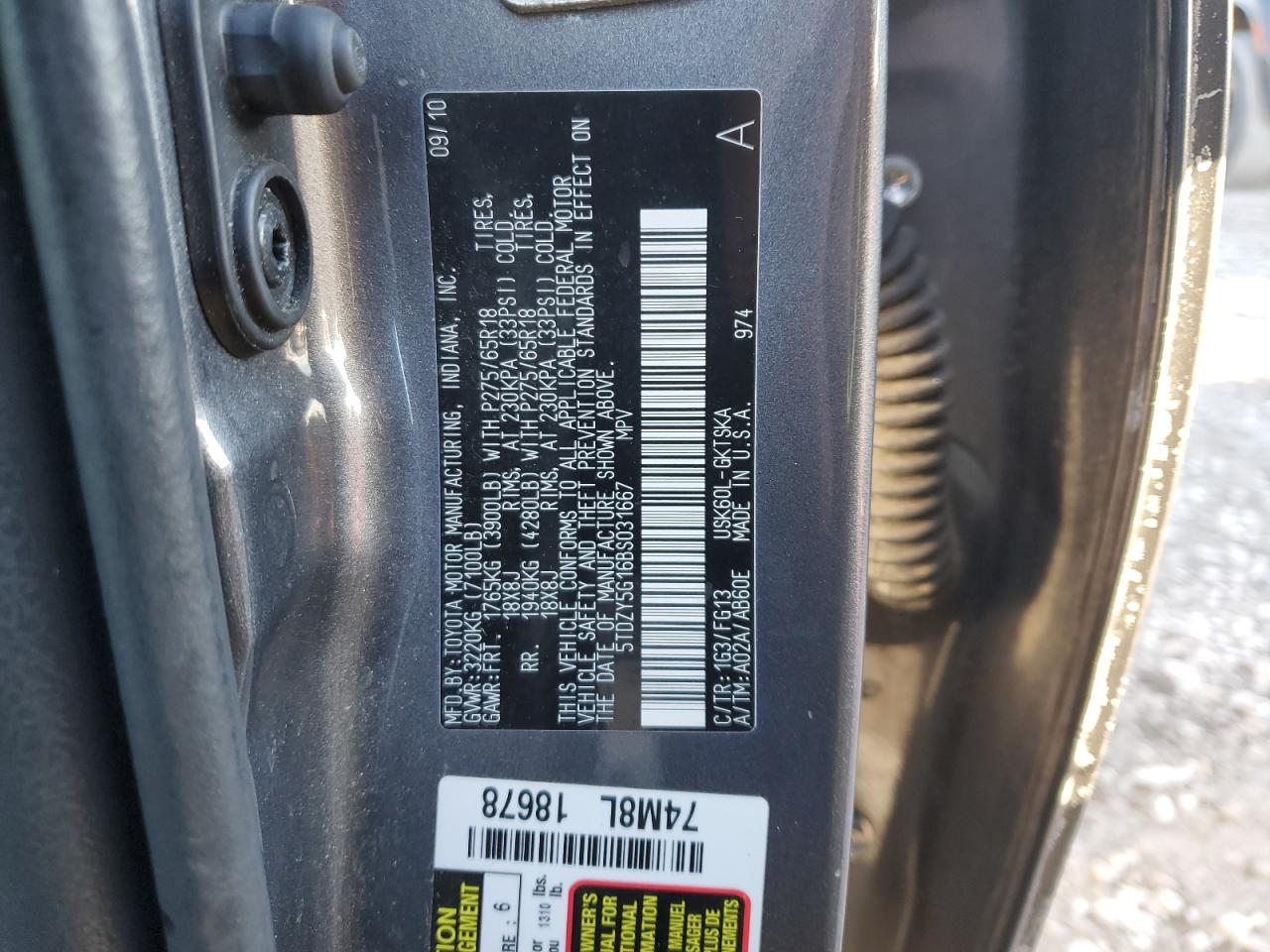 2011 Toyota Sequoia VIN 5TDZY5G16BS031667 Copart auction photo, front end damage thumbnail 13