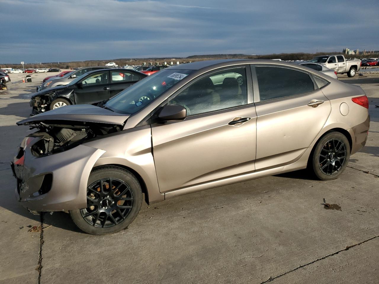 2013 Hyundai Accent VIN KMHCU4AE4DU377590