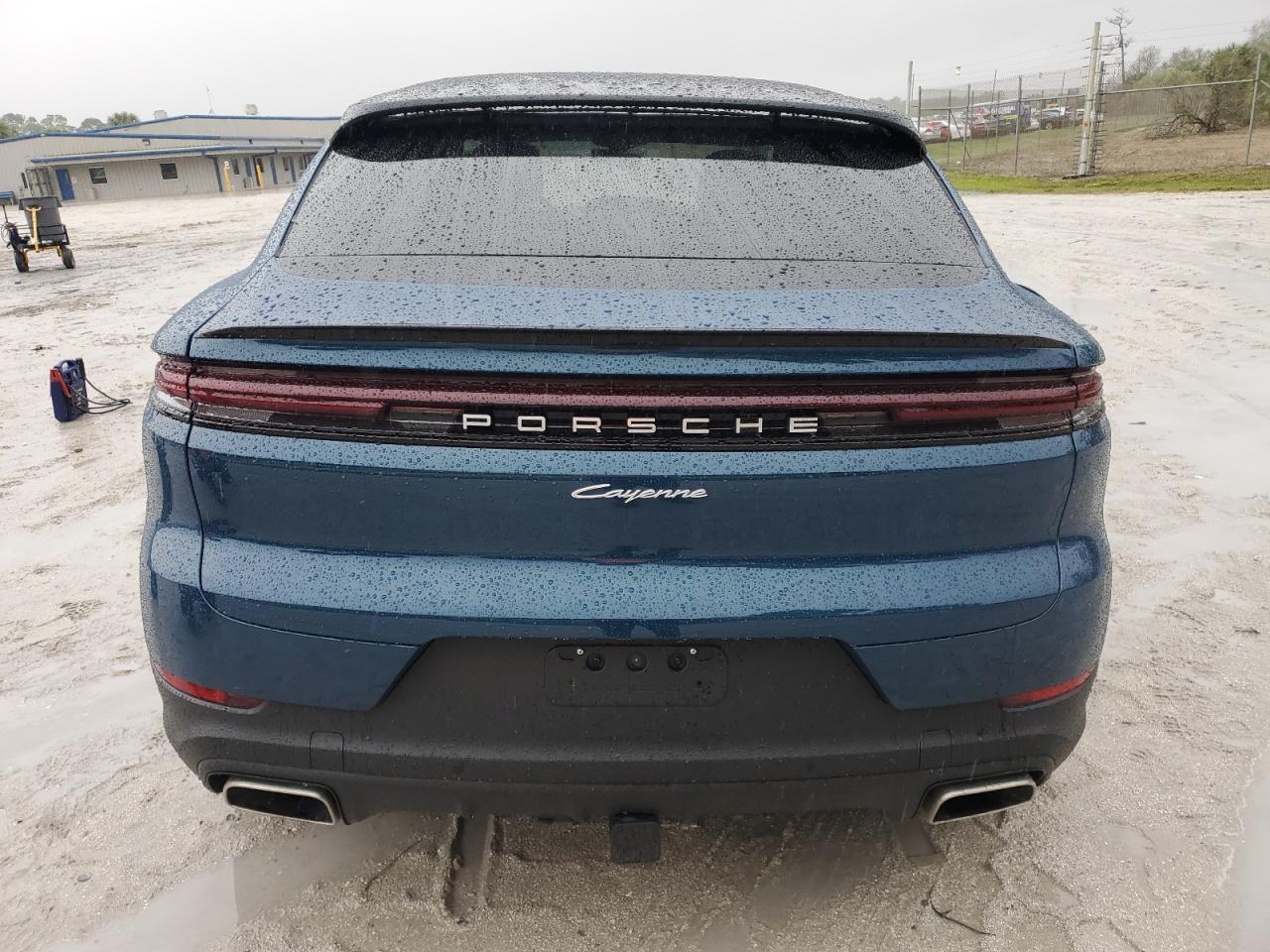 2024 Porsche Cayenne VIN WP1BA2AY7RDA53305 Copart auction photo, front end / minor dent/scratches damage thumbnail 6