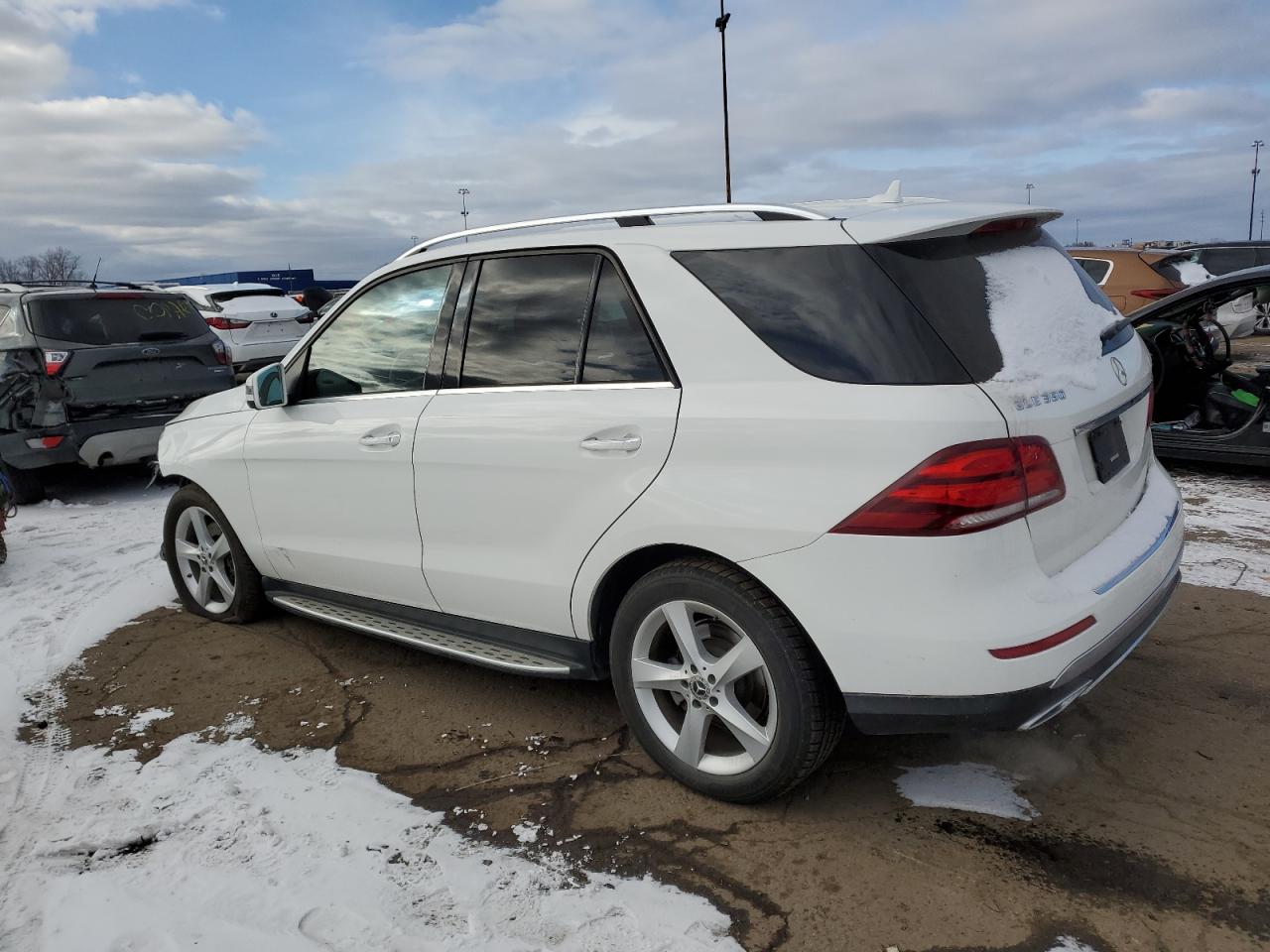 2017 Mercedes-Benz GLE VIN 4JGDA5JB1HA904467 Copart auction photo, front end damage thumbnail 2