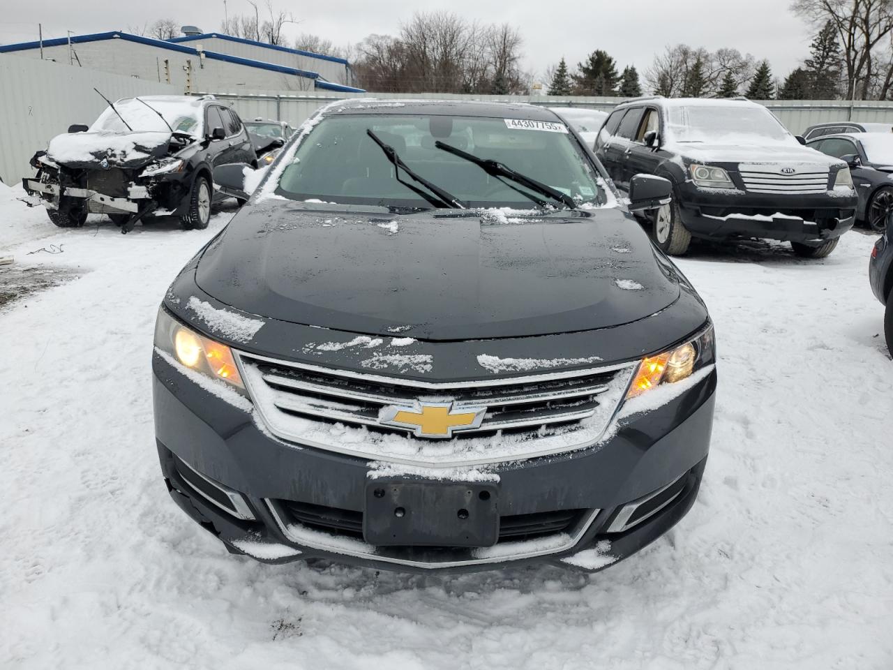 2014 Chevrolet Impala VIN 2G1125S35E9239486 Copart auction photo, side / minor dent/scratches damage thumbnail 5