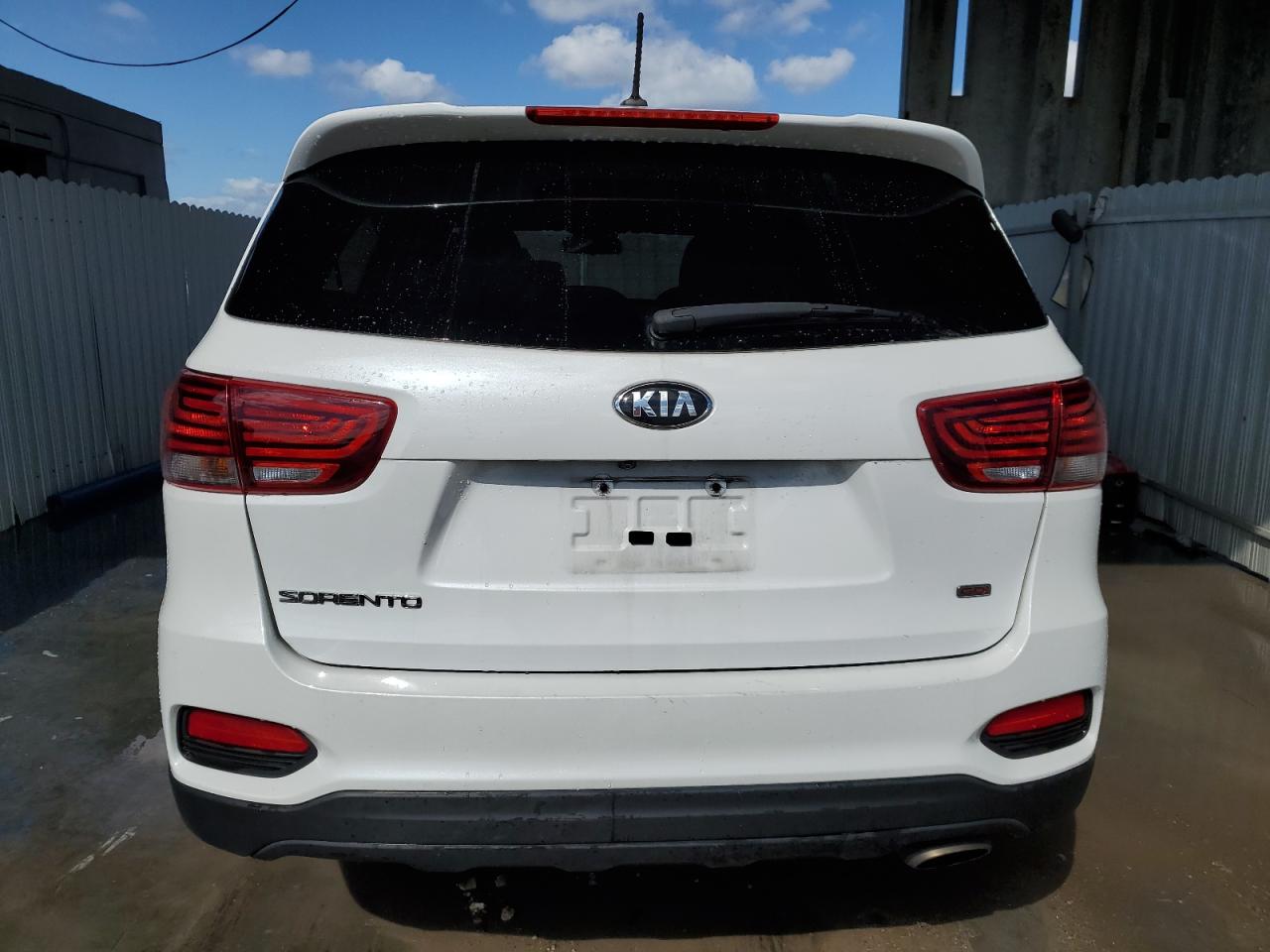 2020 KIA Sorento VIN 5XYPG4A30LG634210 Copart auction photo, mechanical / minor dent/scratches damage thumbnail 6
