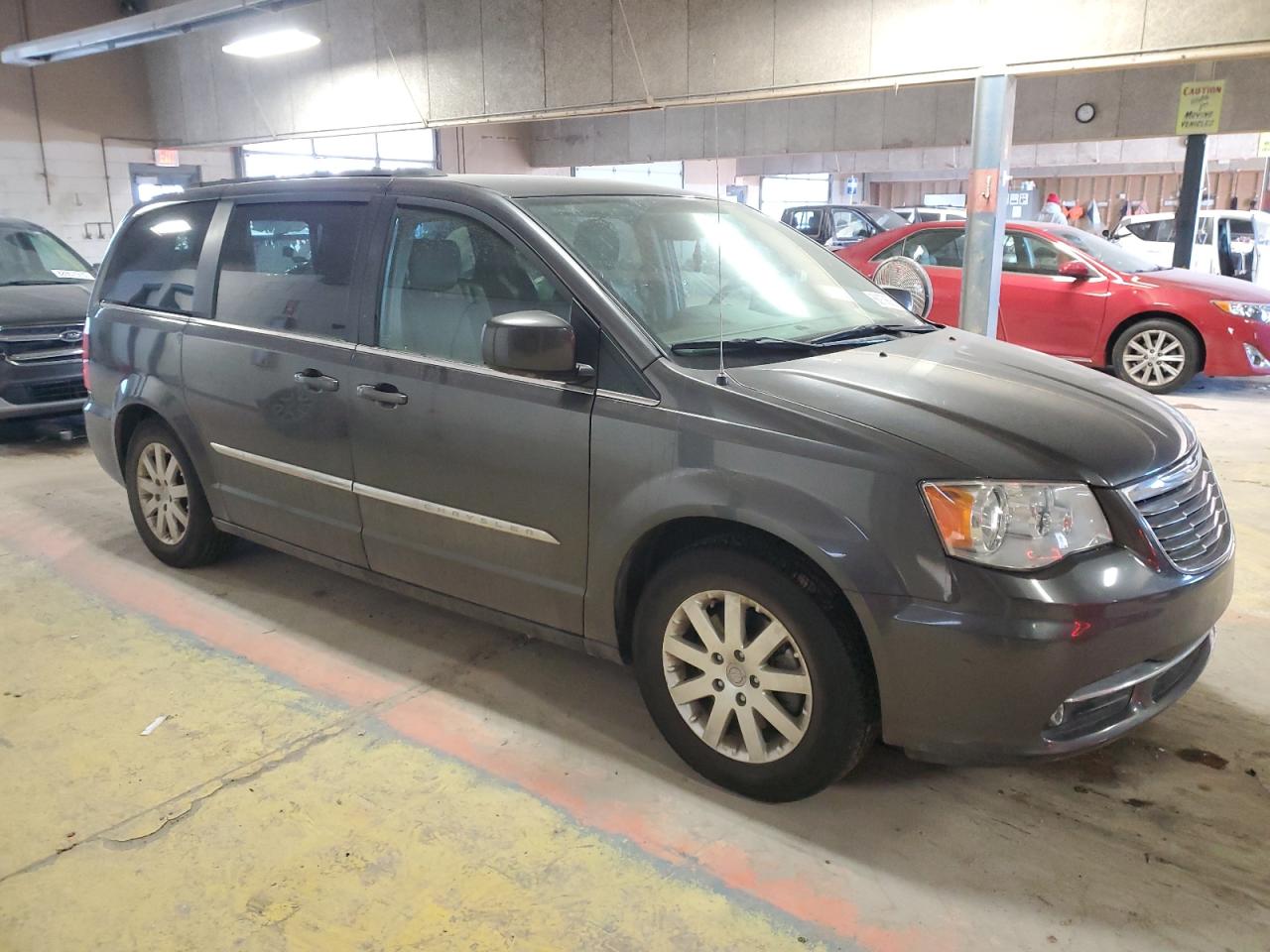 2015 Chrysler Town & Country VIN 2C4RC1BG0FR676459 Copart auction photo, side / front end damage thumbnail 4