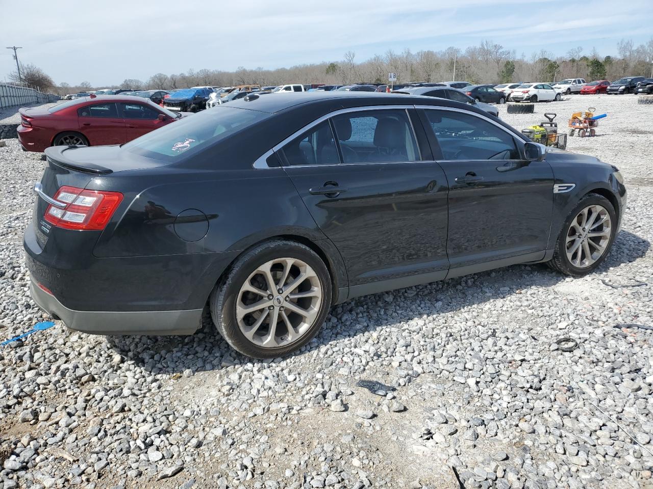 2013 Ford Taurus VIN 1FAHP2F83DG170699 Copart auction photo, front end / minor dent/scratches damage thumbnail 3