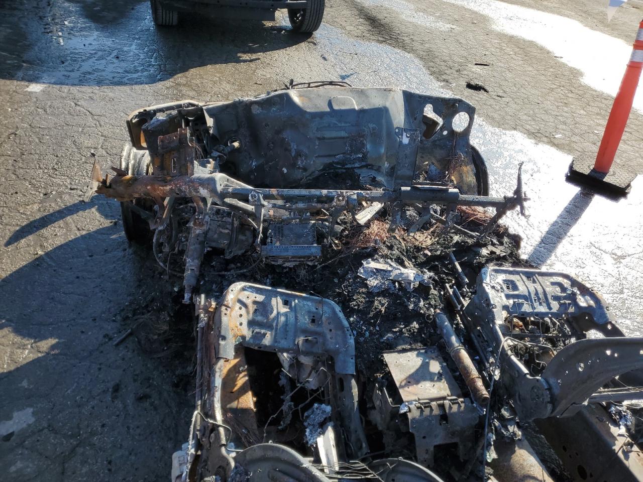 2018 Ford F-150 VIN 1FTFW1E5XJKE09535 Copart auction photo, burn damage thumbnail 8