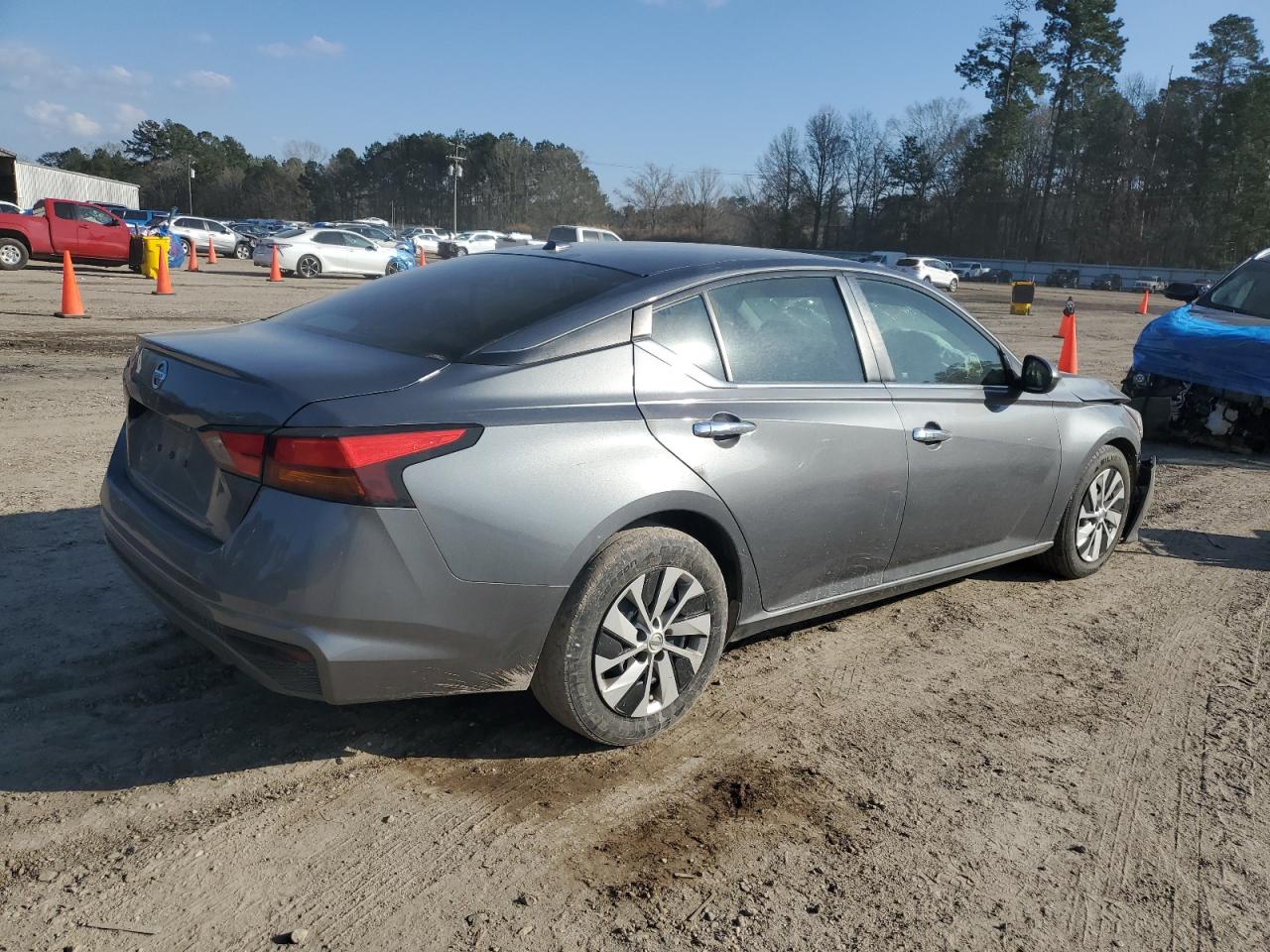 2020 Nissan Altima VIN 1N4BL4BV9LC224702 Copart auction photo, front end damage thumbnail 3