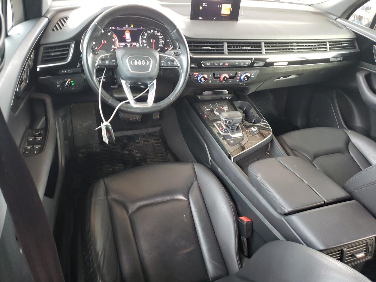 2017 Audi Q7 VIN WA1AAAF76HD028945 Copart auction photo, normal wear damage thumbnail 8
