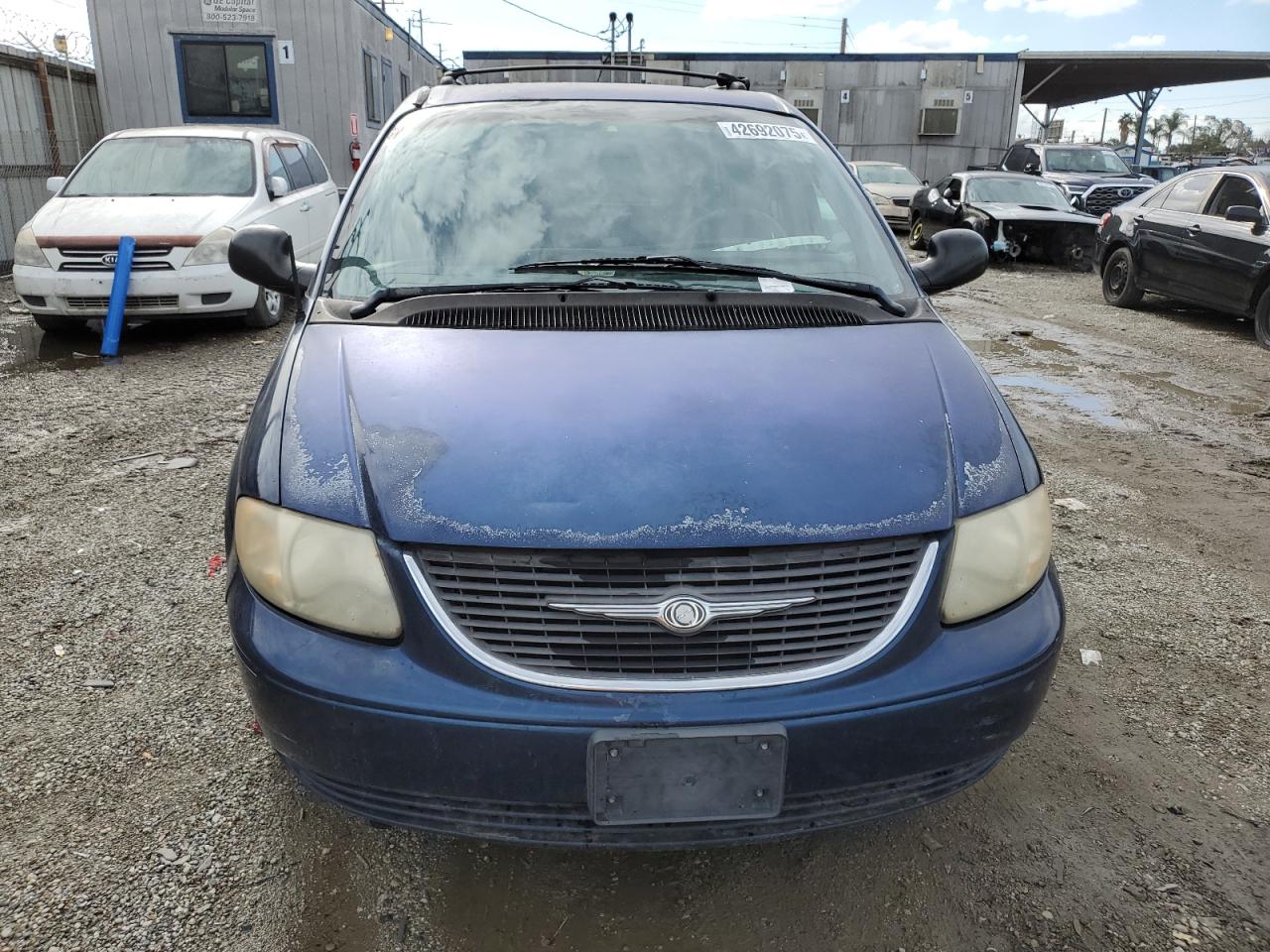 2002 Chrysler Town & Country VIN 2C4GP44322R663634 Copart auction photo, mechanical / rear end damage thumbnail 5