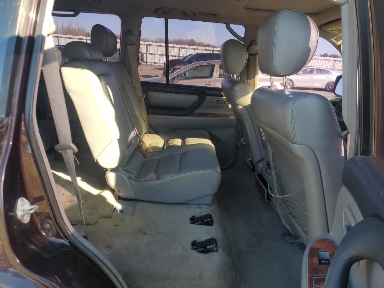 2003 Toyota Land Cruiser VIN JTEHT05J732050460 Copart auction photo, mechanical / minor dent/scratches damage thumbnail 11