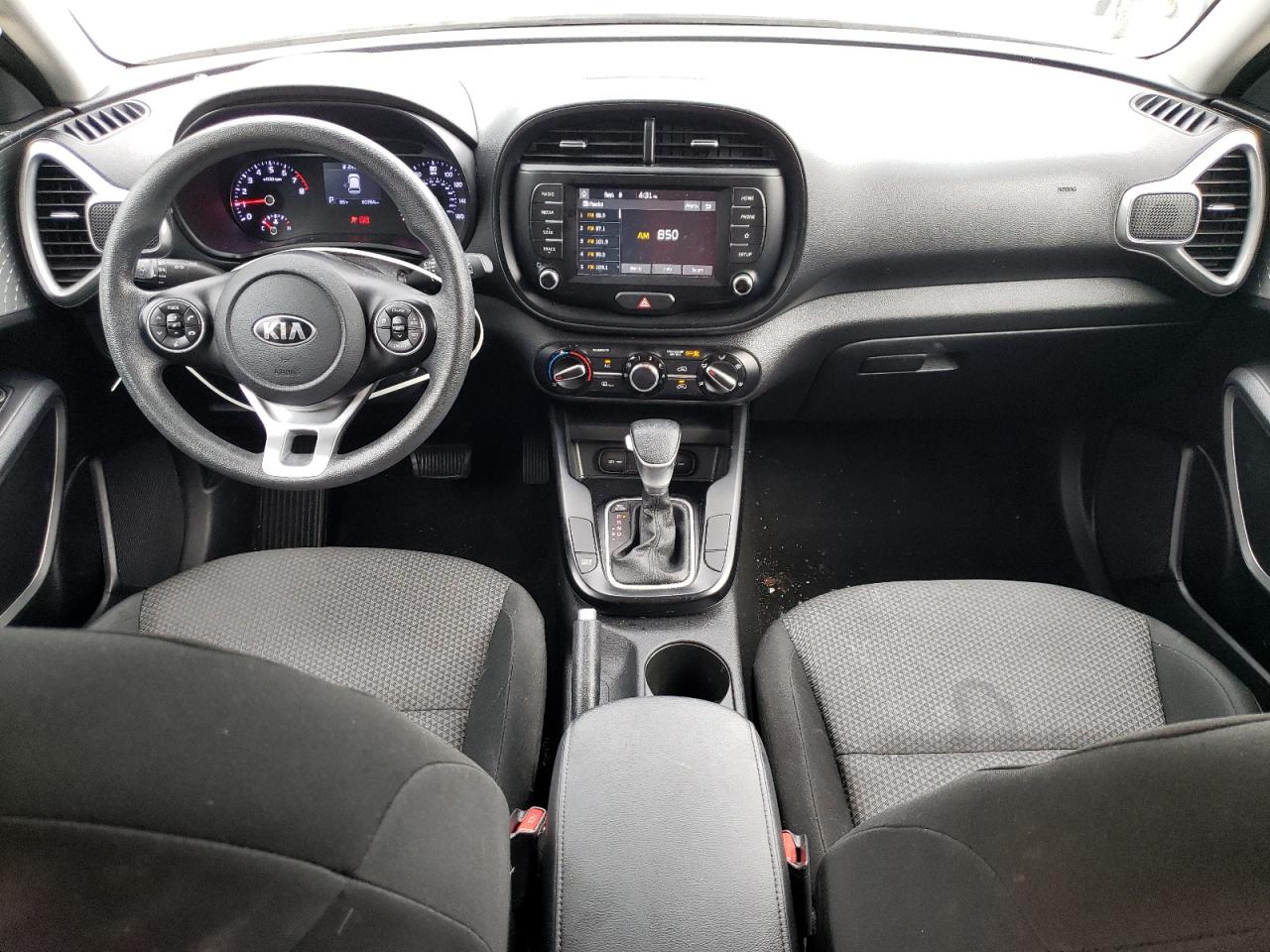 2020 KIA Soul VIN KNDJ23AU8L7735211 Copart auction photo, front end / minor dent/scratches damage thumbnail 8