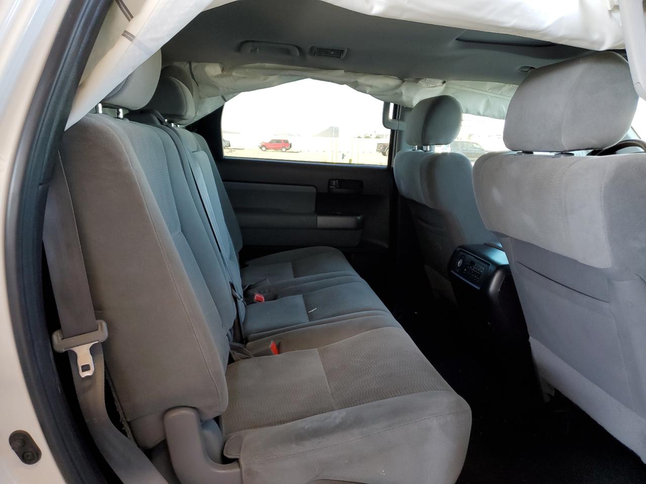 2015 Toyota Sequoia VIN 5TDZY5G13FS058038 Copart auction photo, front end damage thumbnail 12