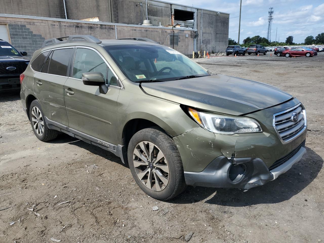 2015 Subaru Outback VIN 4S4BSANCXF3282386 Copart auction photo, front end / side damage thumbnail 4