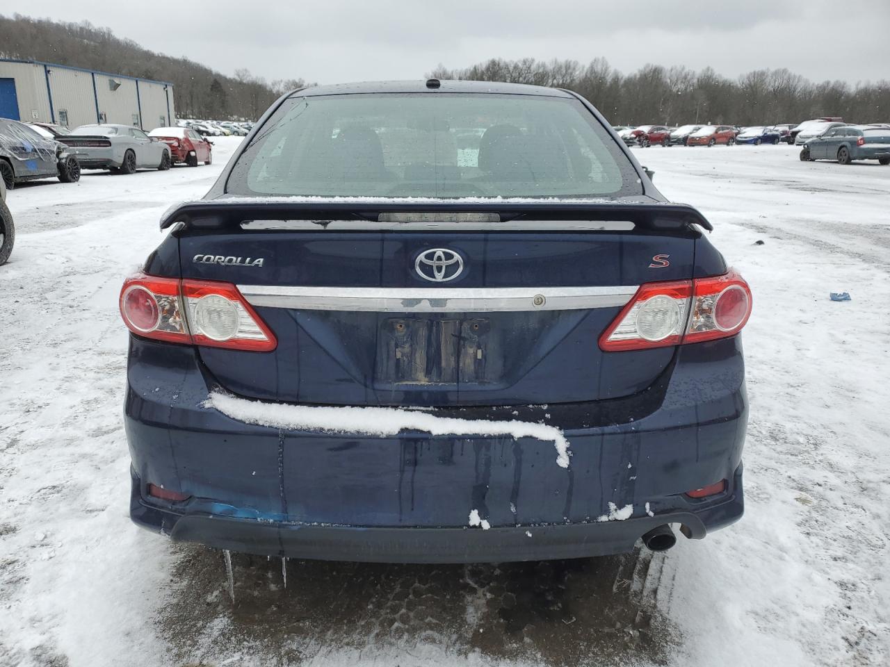 2011 Toyota Corolla VIN 2T1BU4EE4BC603275 Copart auction photo, front end / side damage thumbnail 6