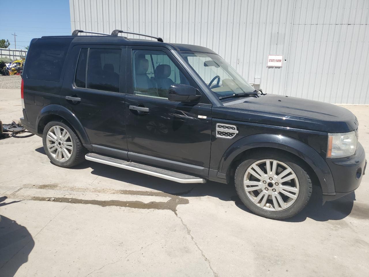 2010 Land Rover LR4 VIN SALAK2D48AA533340 Copart auction photo, vandalism damage thumbnail 4