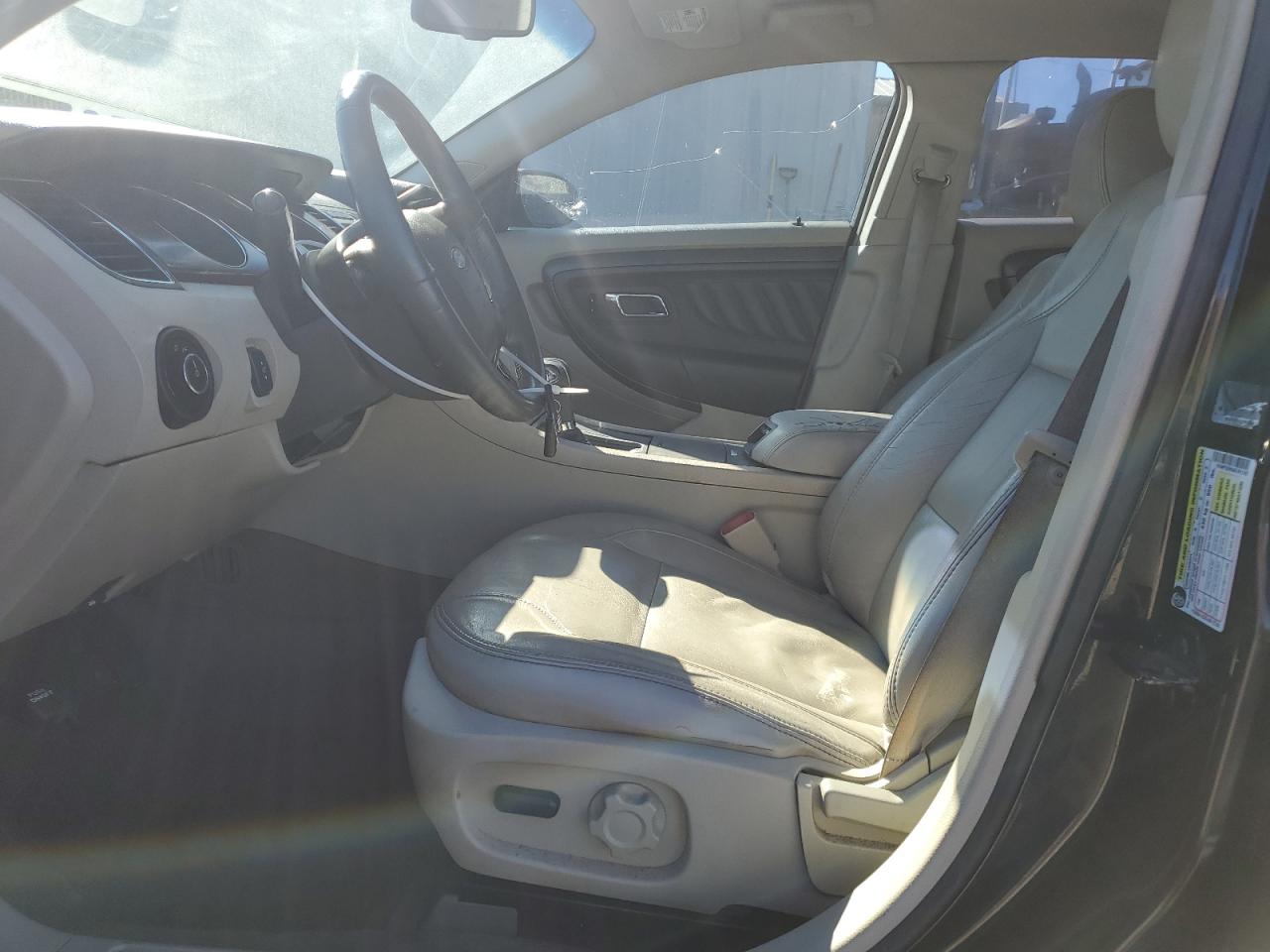 2010 Ford Taurus VIN 1FAHP2EW5AG161742 Copart auction photo, front end damage thumbnail 7