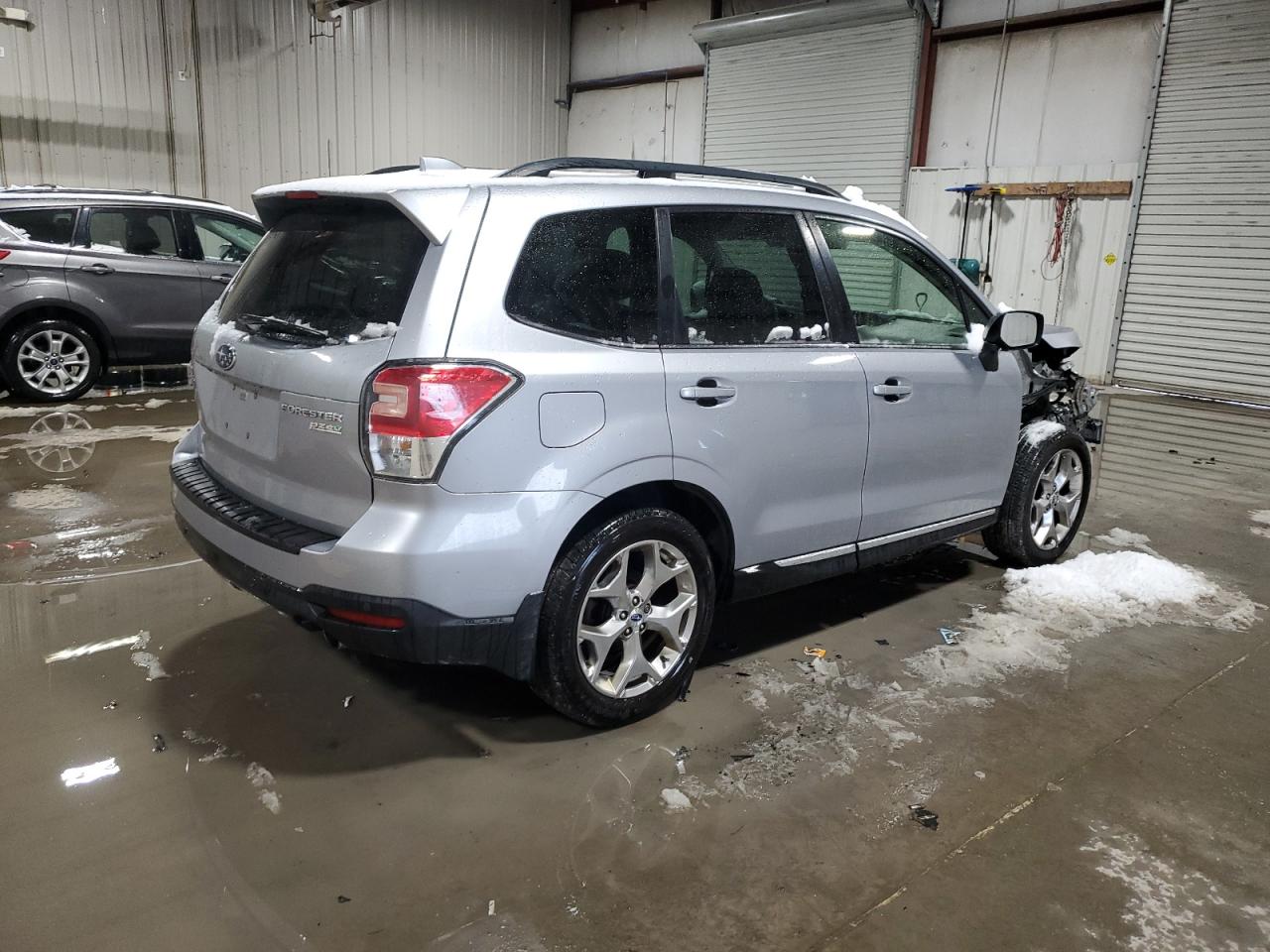 2017 Subaru Forester VIN JF2SJAWC5HH805830 Copart auction photo, front end damage thumbnail 3