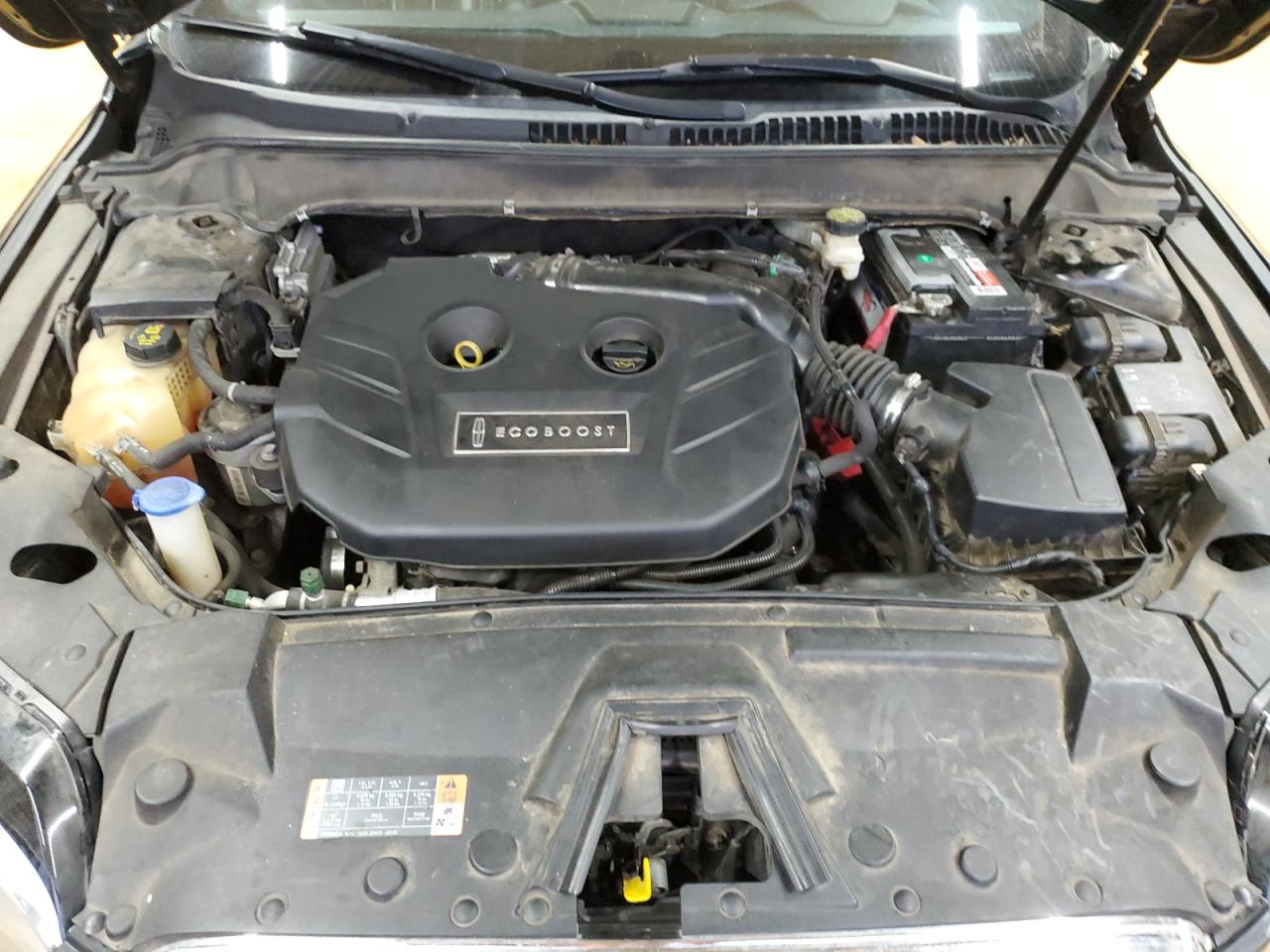 2017 Lincoln MKZ VIN 3LN6L5C90HR600792 Copart auction photo, minor dent/scratches / mechanical damage thumbnail 11