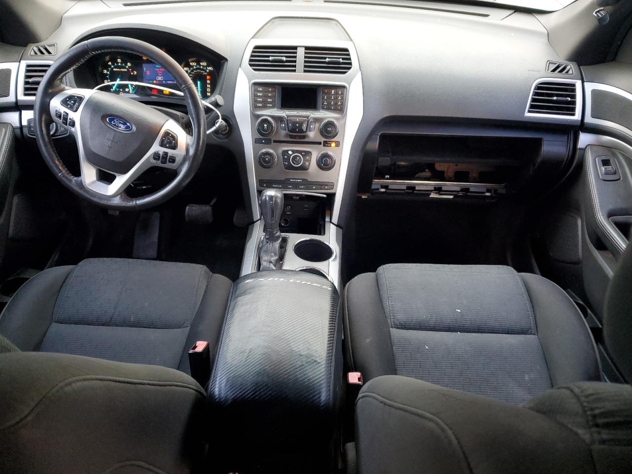 2013 Ford Explorer VIN 1FM5K7D80DGB56332 Copart auction photo, vandalism damage thumbnail 8