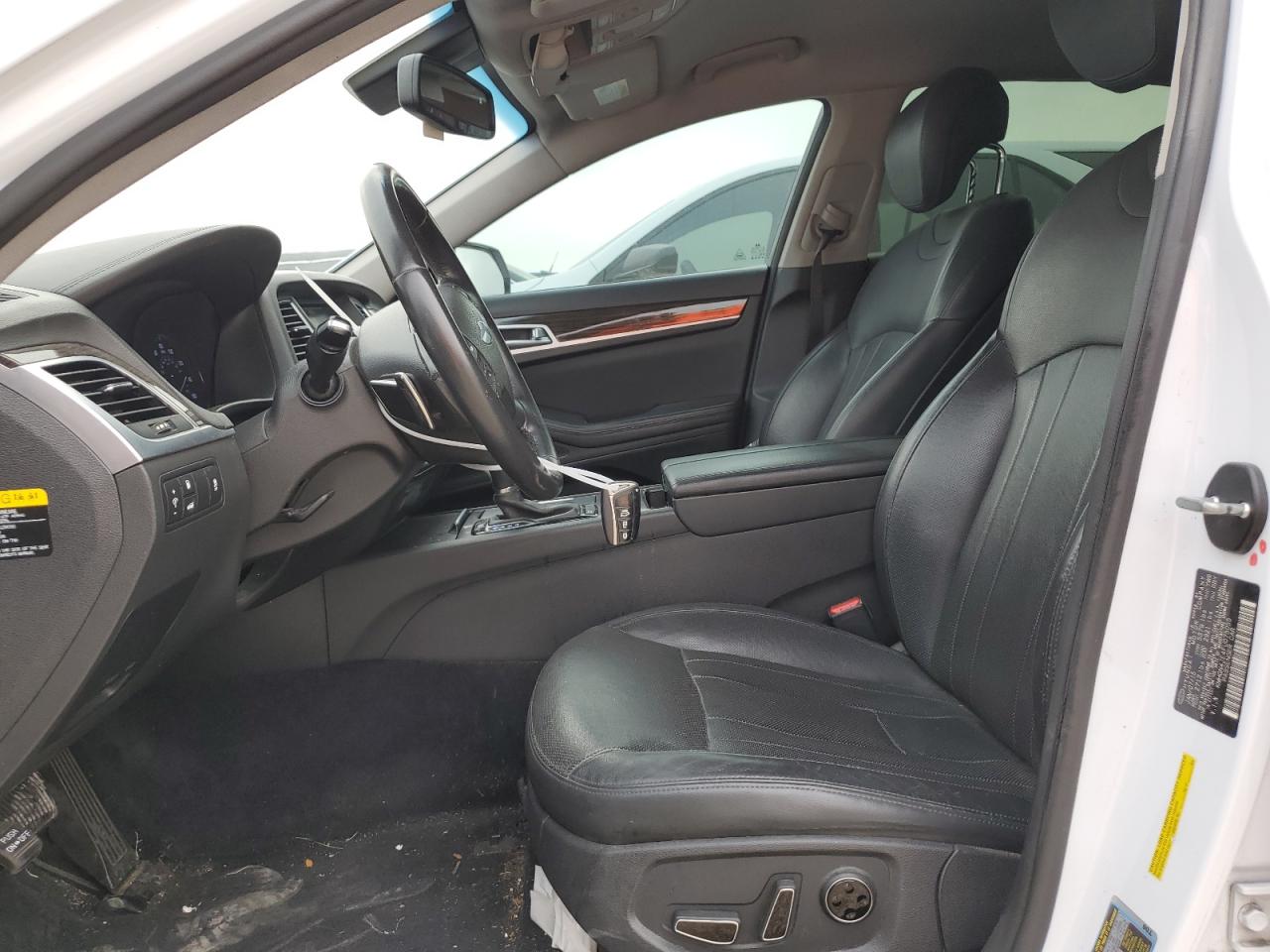 2015 Hyundai Genesis VIN KMHGN4JE4FU075055 Copart auction photo, hail damage thumbnail 7