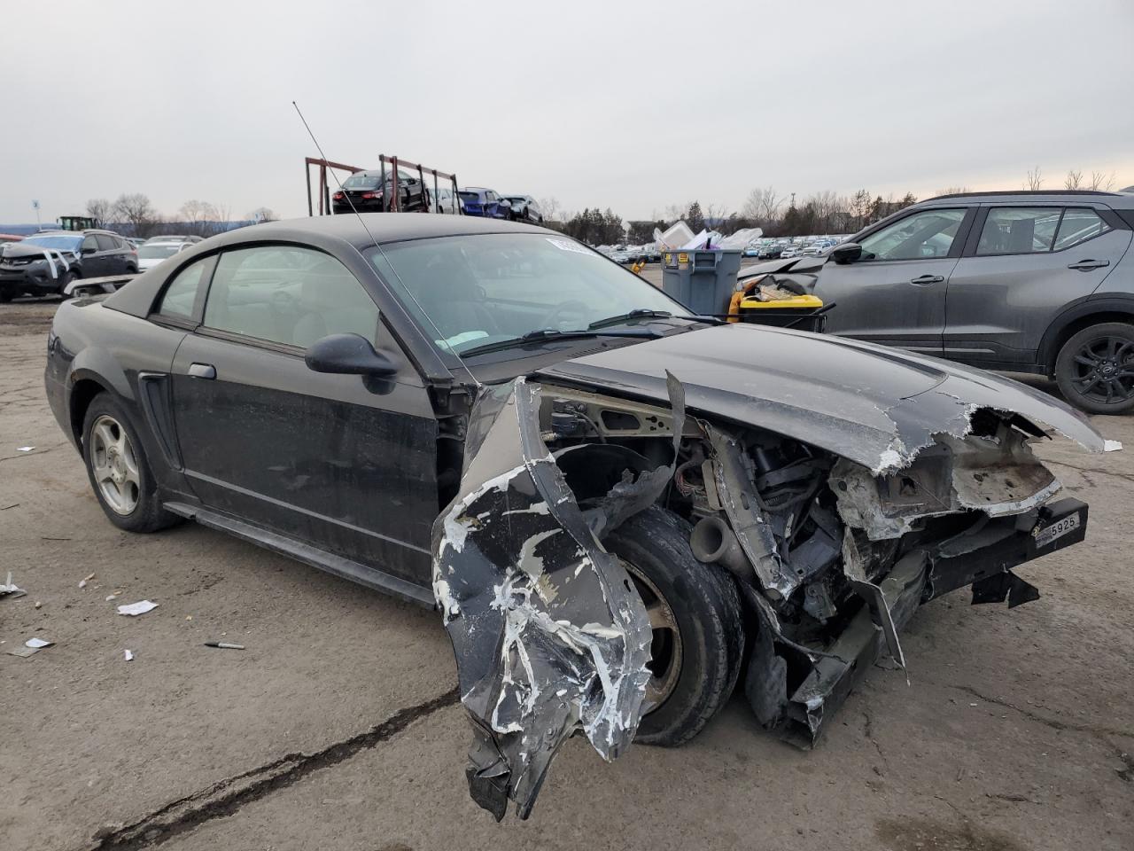 2004 Ford Mustang VIN 1FAFP40654F210667 Copart auction photo, front end / side damage thumbnail 4