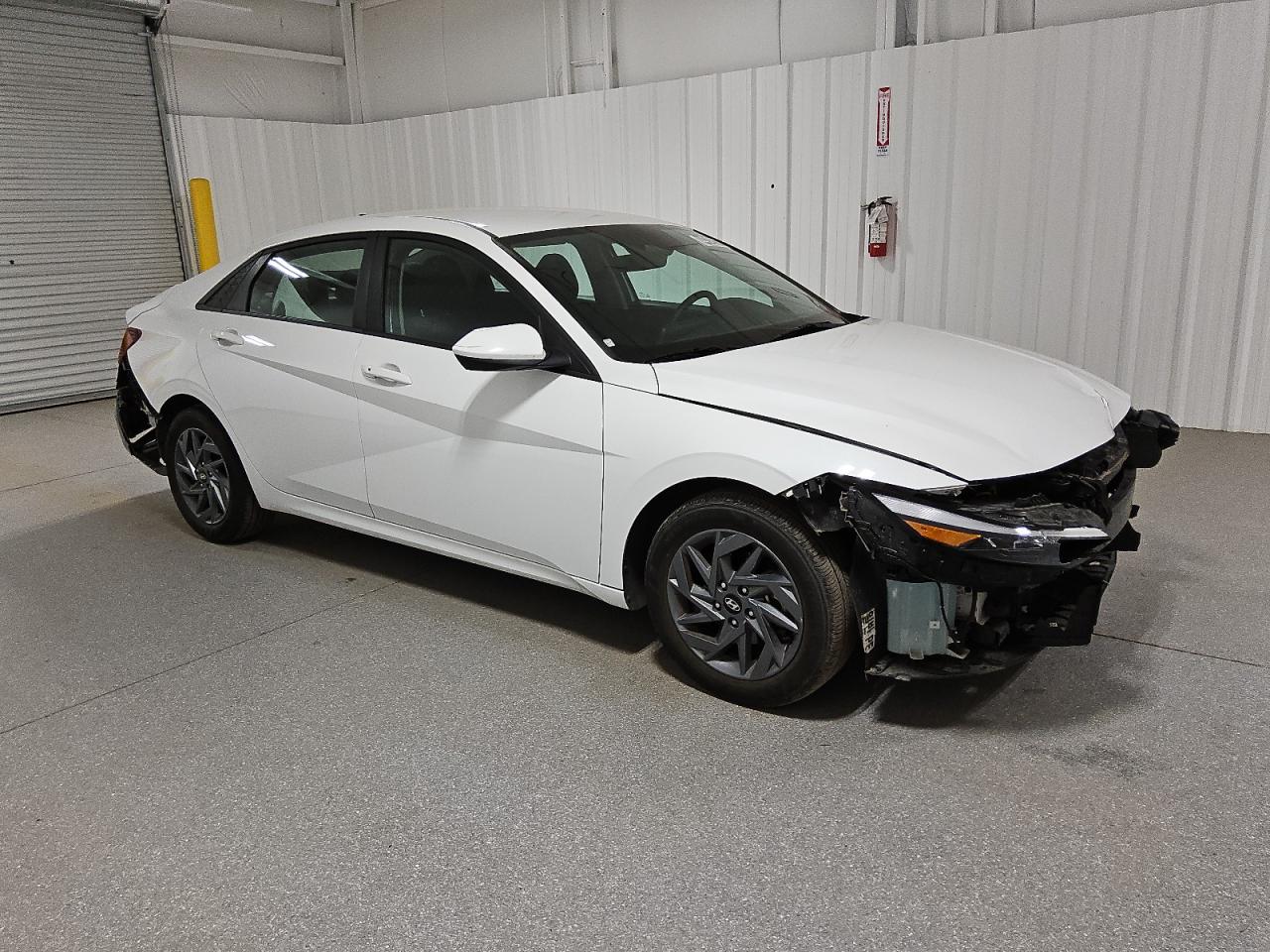 2024 Hyundai Elantra VIN KMHLM4DG0RU672738 Copart auction photo, front end / rear end damage thumbnail 4
