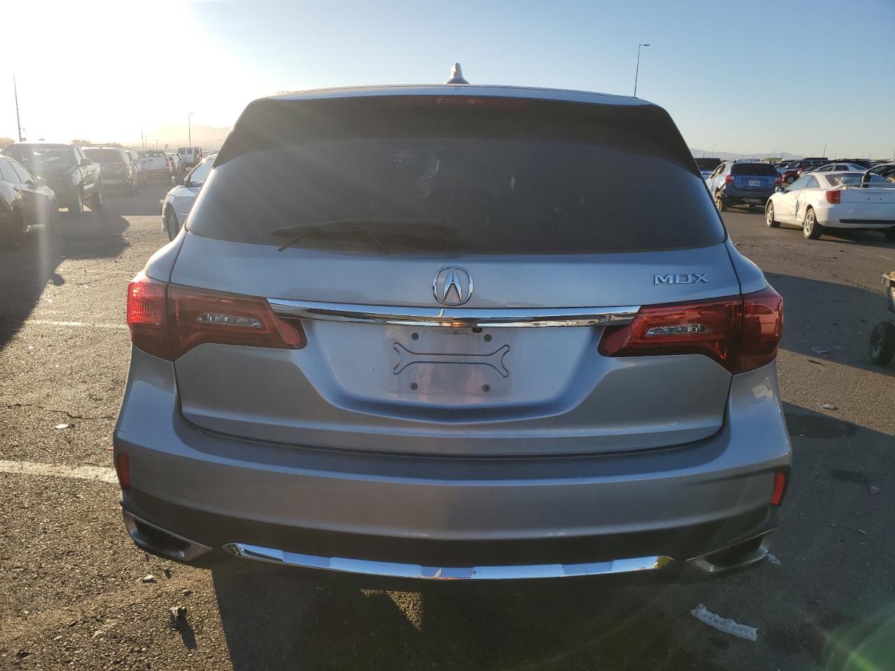 2018 Acura MDX VIN 5J8YD3H39JL008896 Copart auction photo, side damage thumbnail 6